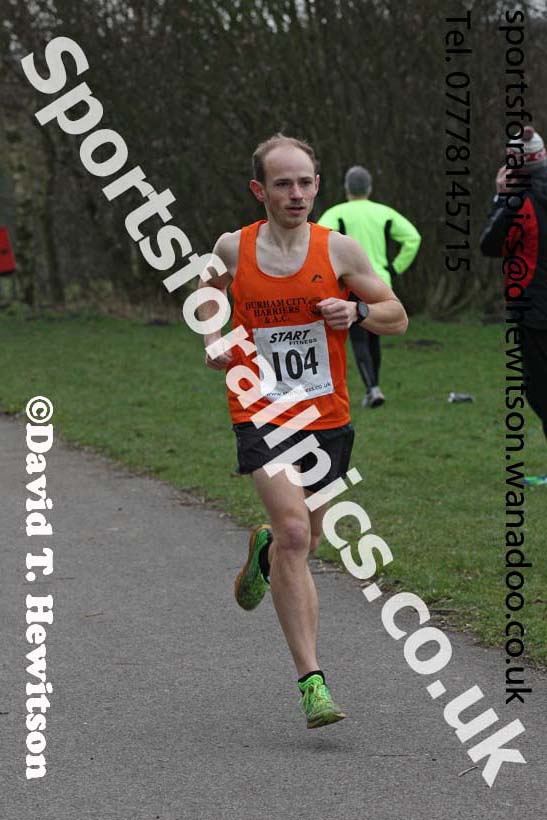 Senior men and veterans over-40s Royal Signals NECC Rod Relays, Hetton Lyons Park, Hetton-le-Hole. Photo: David T. Hewitson/Sports for All Pics